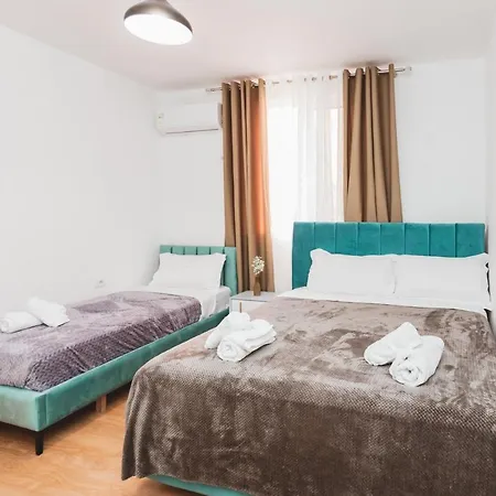Tier Center Hotel
