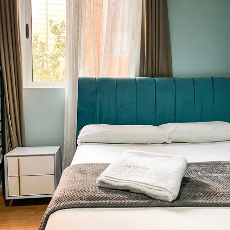 Tier Center ティラナ