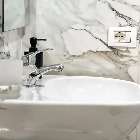 Tier Center Отель