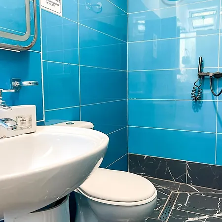 Tier Center 3* ティラナ