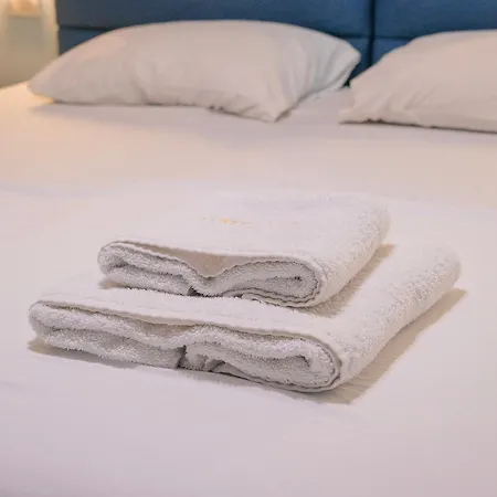 Tier Center Отель Тирана