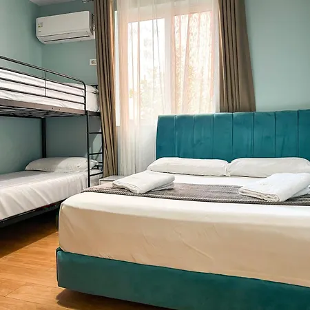 Tier Center Отель