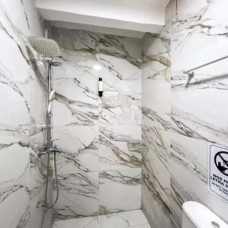 Отель Tier Center